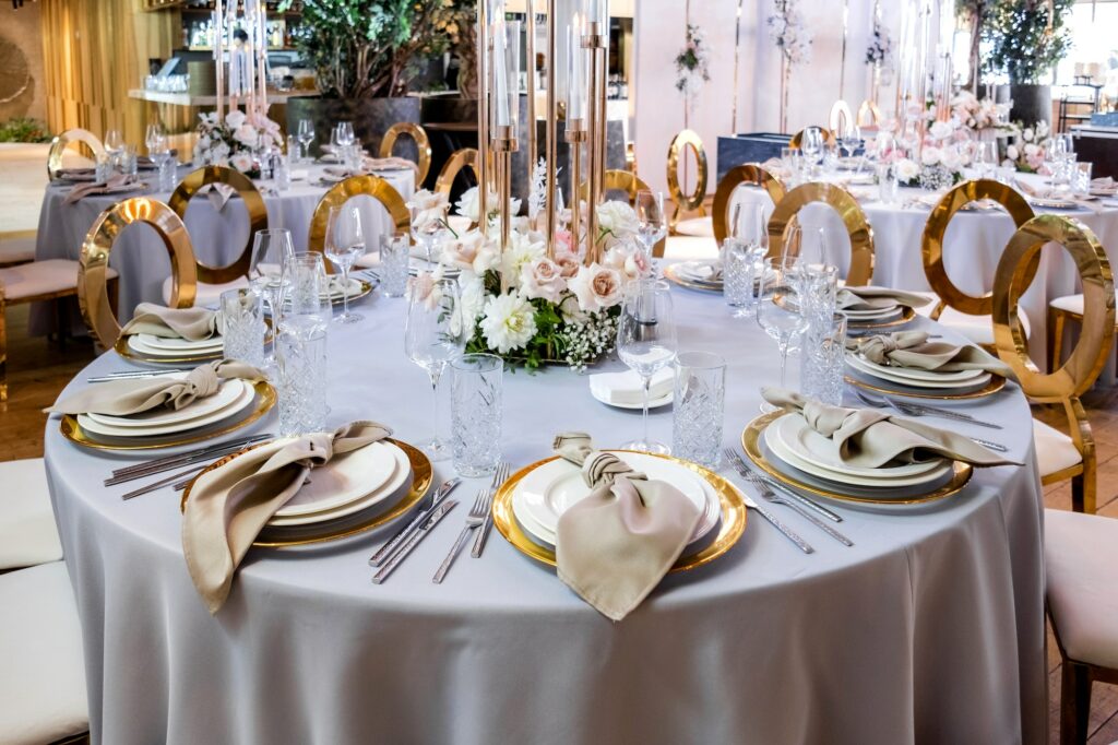 Luxury wedding restaurant decoration